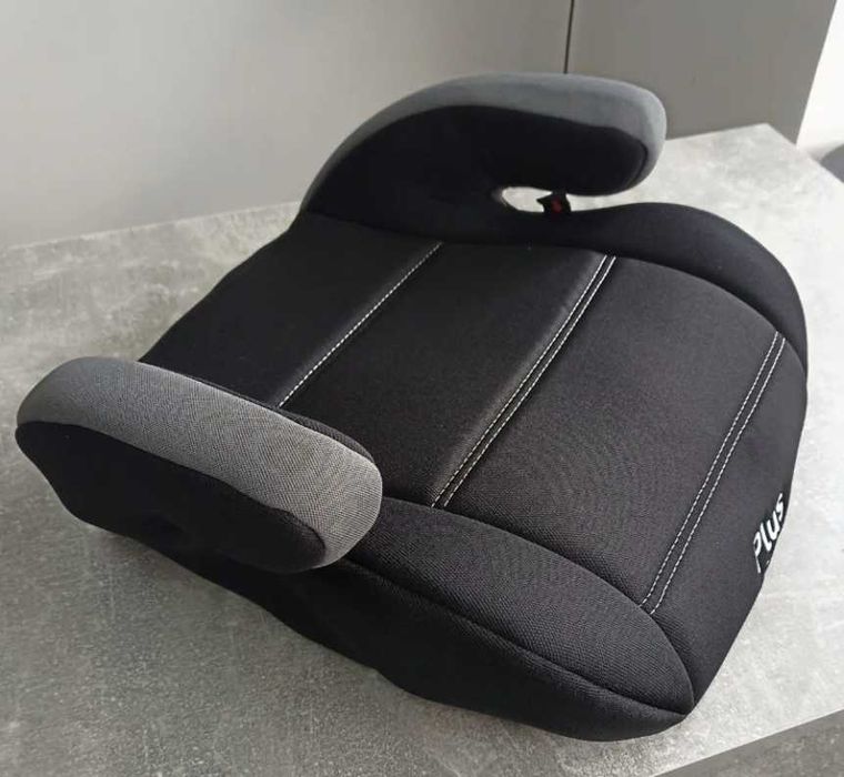 Автокрісло бустер, автокресло детское CARRELLO 15-36 кг