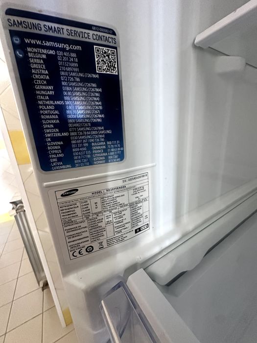 Frigorífico Combinado Samsung RB34C600ESA A (No Frost) – Excelente Estado