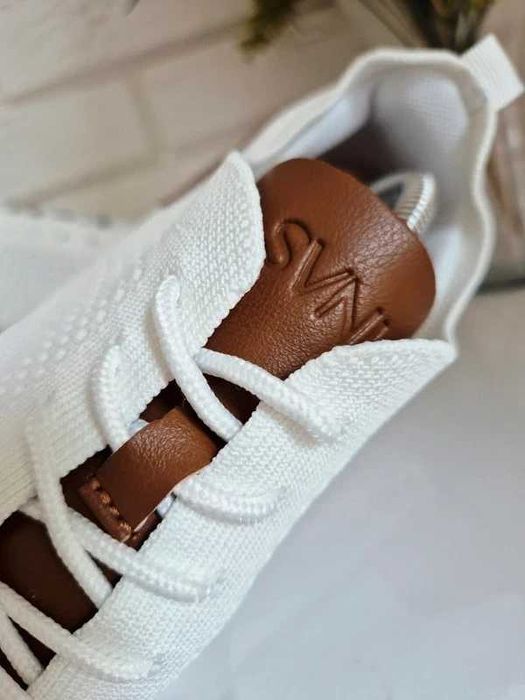 Białe buty męskie 42 klasyczne buty meskie 42 białe