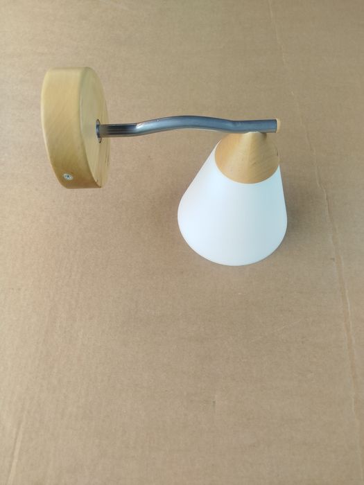 Sprzedam kinkiety klosze