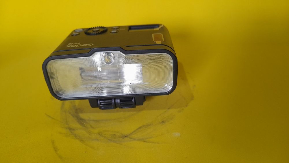 Godox Mf12 + Xpro Trigger + Difusor macro