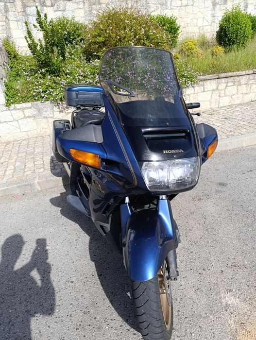 Moto Paneuropean ST1100