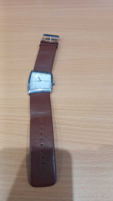Relógio DKNY como novo com caixa