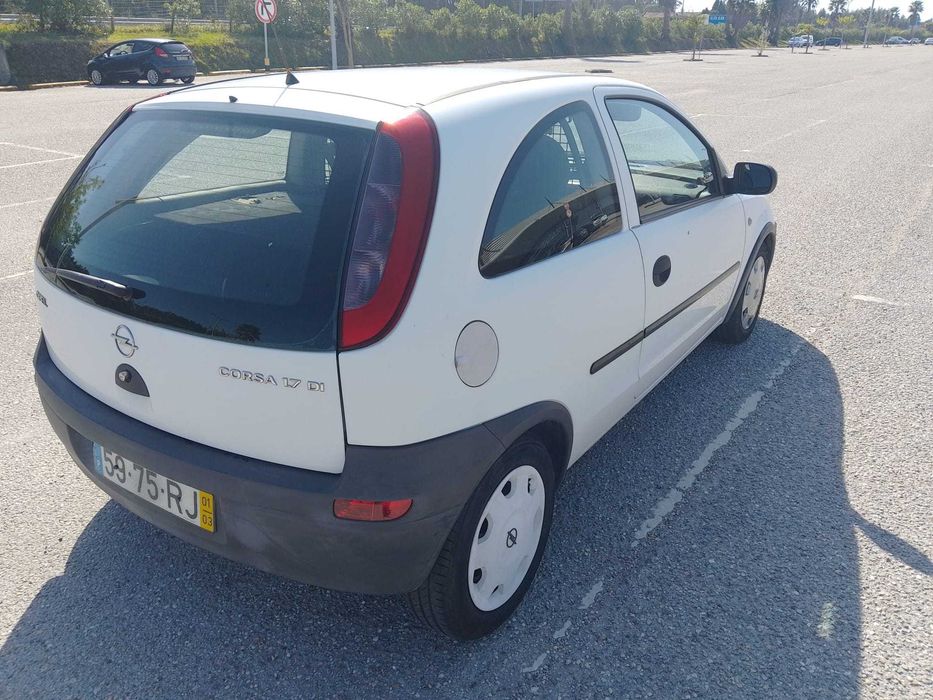 Vendo Opel Corsa C 1.7 comercial (2001) fiável e económico