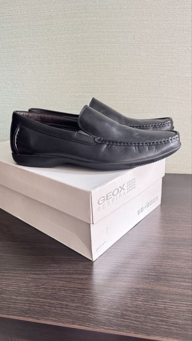 Шкіряні туфлі, лофери, макасіни Clarks, 43-44р..