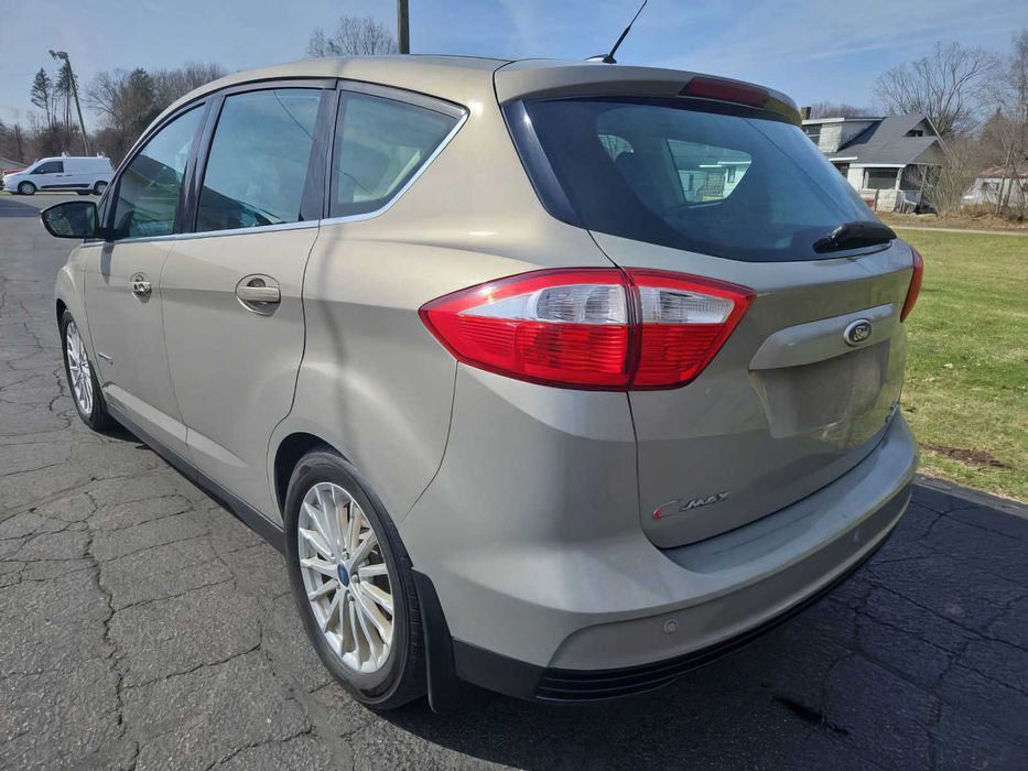Ford C-MAX      2015