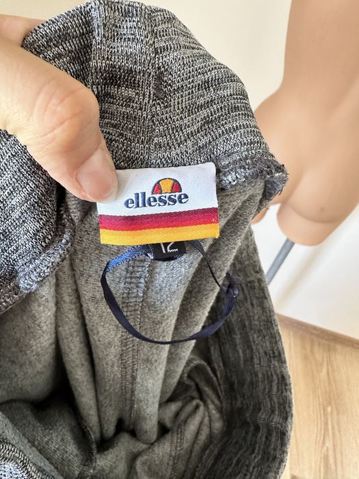 Damskie spodnie dresowe dressy ellesse rozmiar 40