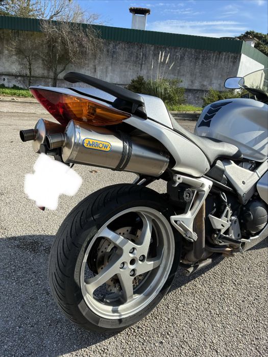 Honda VFR 800 VTEC