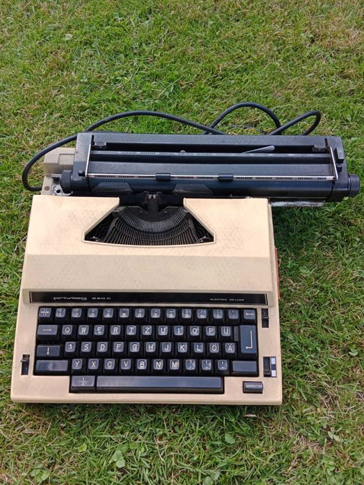Maszyna do pisania Privileg 590C