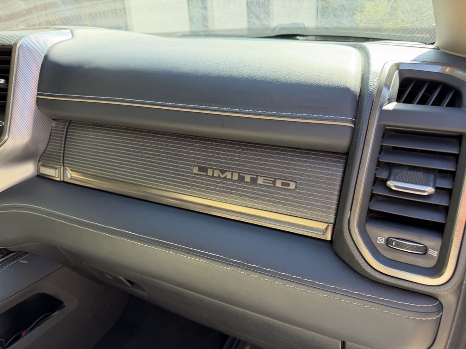 Ram 1500 Limited piekny zamienie, zamiana na tańszy
