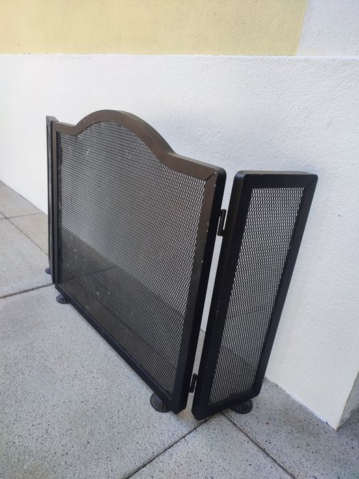 Grade de proteção para lareira