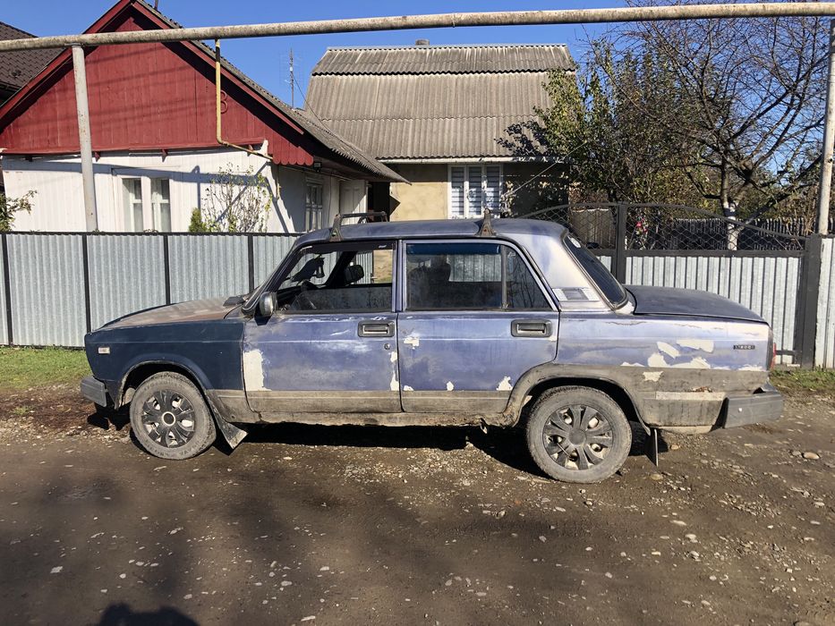 Продам авто в задовільному стані.