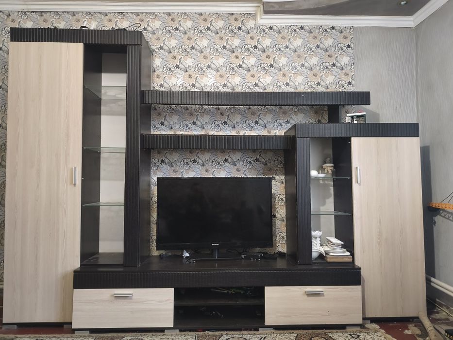 Стінка (шафа) Марк