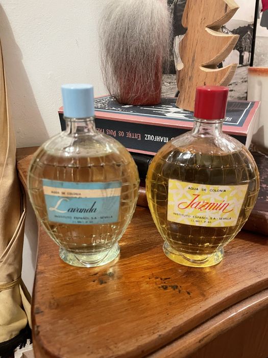 Agua de colonia Instituto Español