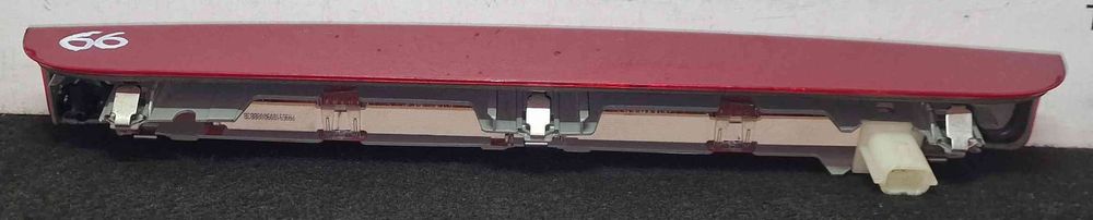 Luz Stop Adicional / 3º Stop - RENAULT MEGANE III Hatchback