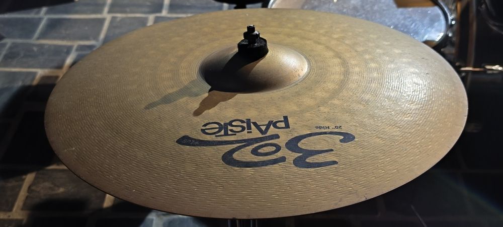 Pratos PAISTE (bateria acústica)