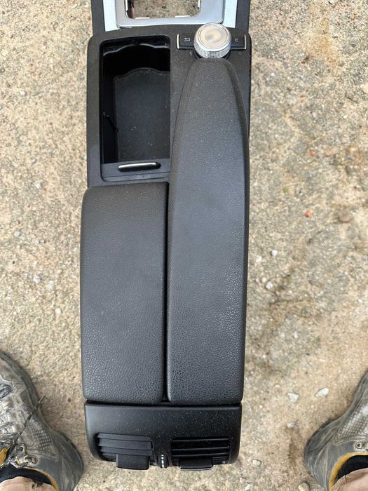 Consola central mercedes W204