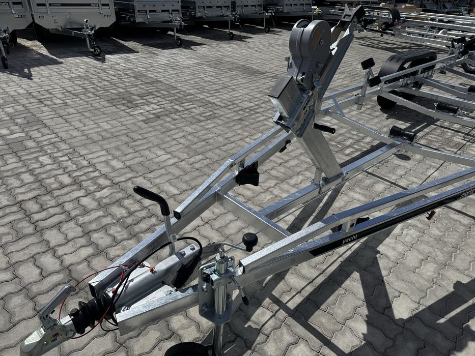 Atrelado MARTZ YACHT 2500/2  Novo /Garantia