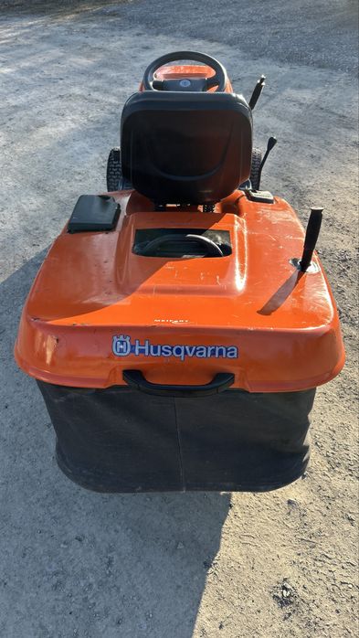 Kosiarka traktorek z koszem