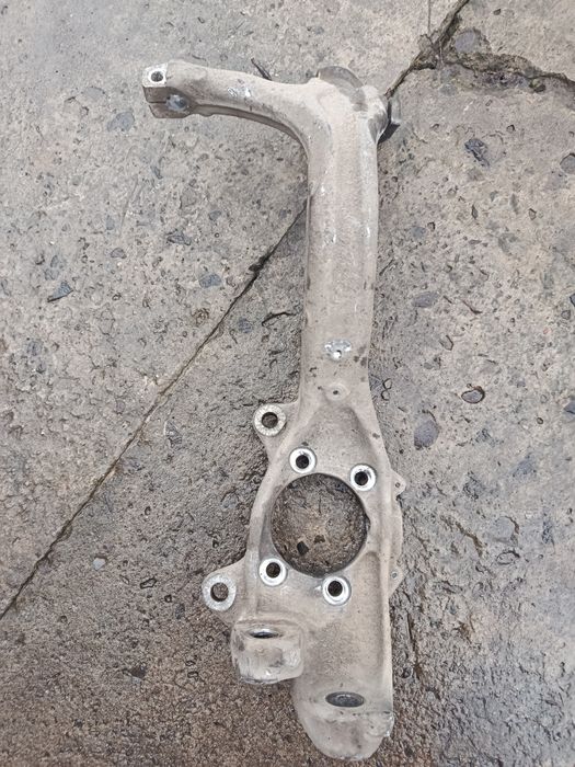 Цапфа підшипник ричаги ауді  А 4