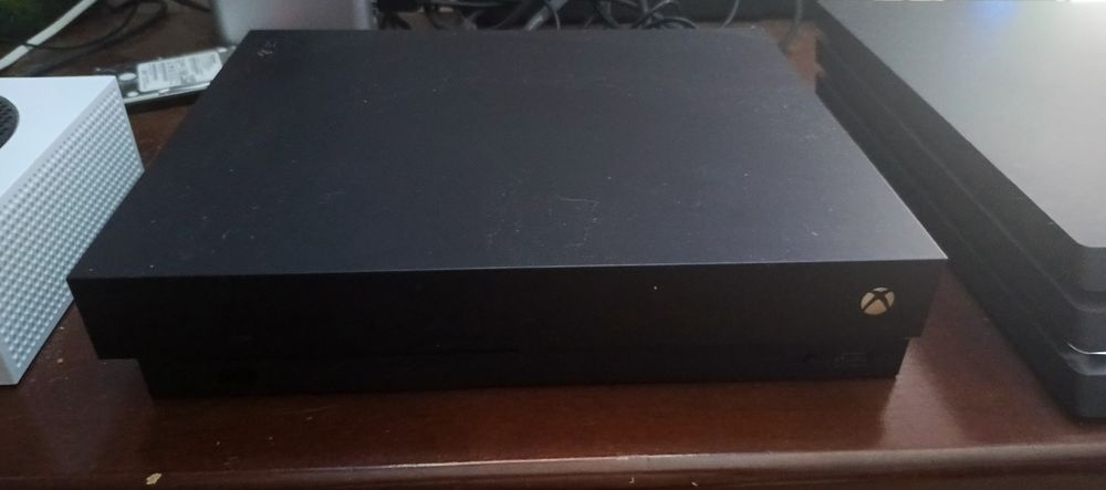 консоль Xbox one X