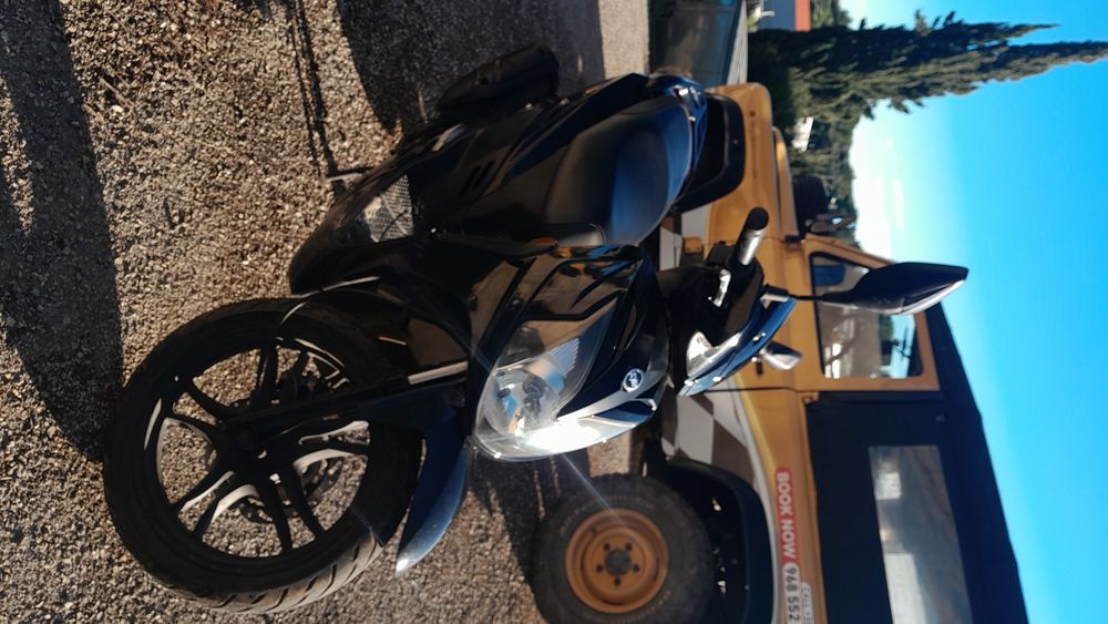 Scooter Symphony  a venda