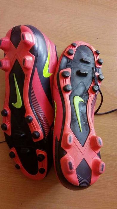 buty pilkarskie nike T90