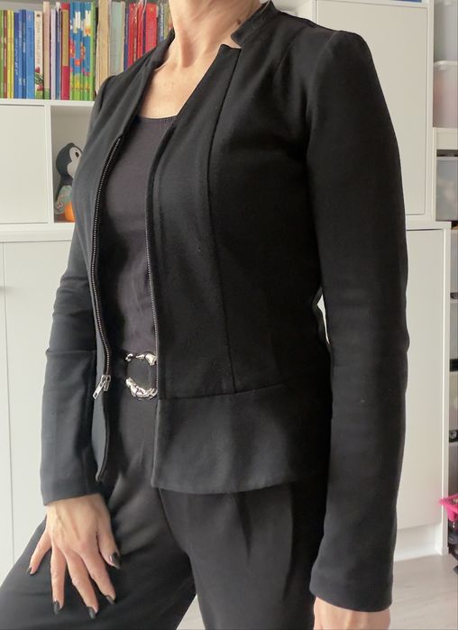 Żakiet z baskinką Vero Moda s/m