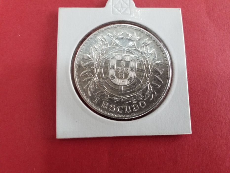 Moedas antigas portuguesas em prata.