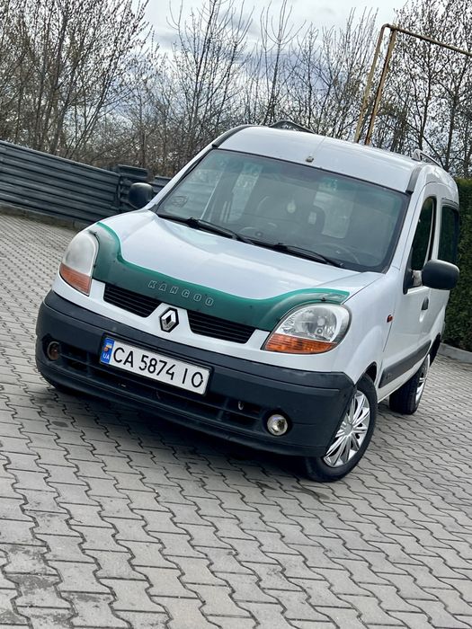 Рено Кенго 1.5сді. Пасажир