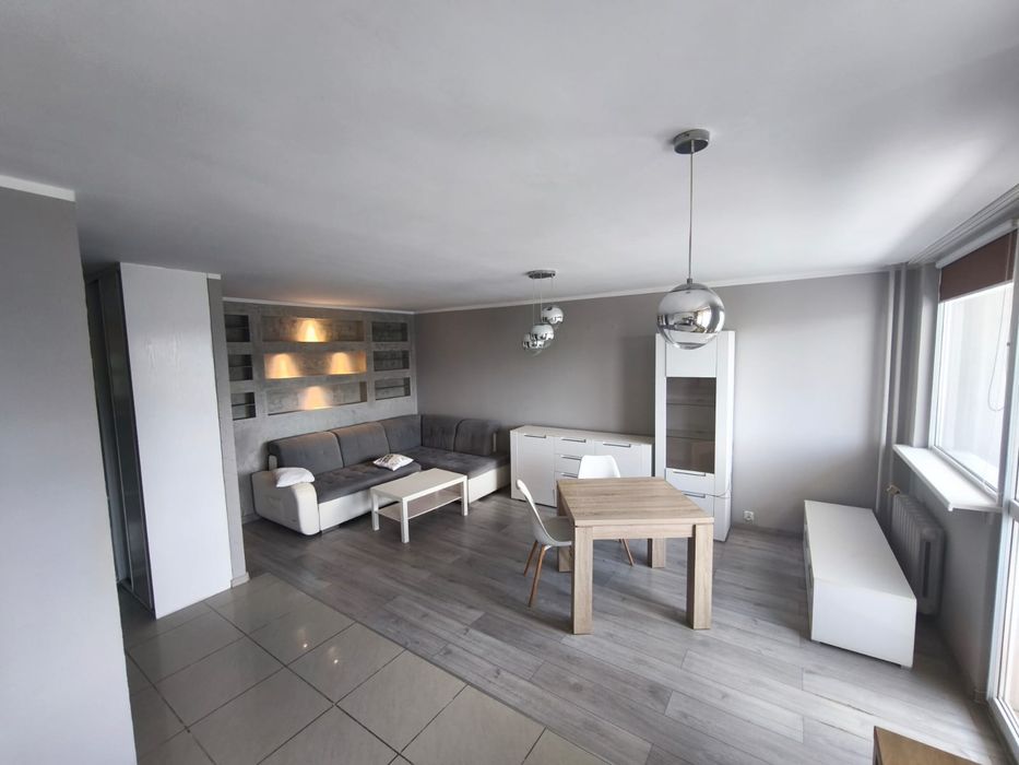 Mieszkanie 50 m2 dwa pokoje Przylesie  balkon piwnica