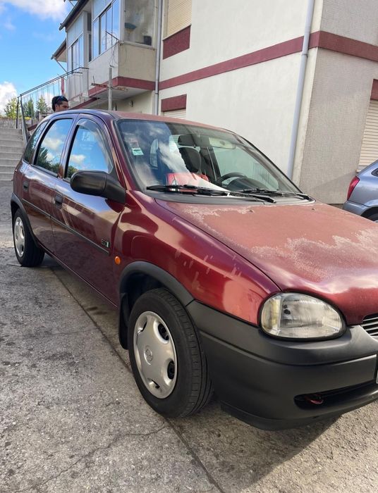 Carro Opel Corsa, ano 1997