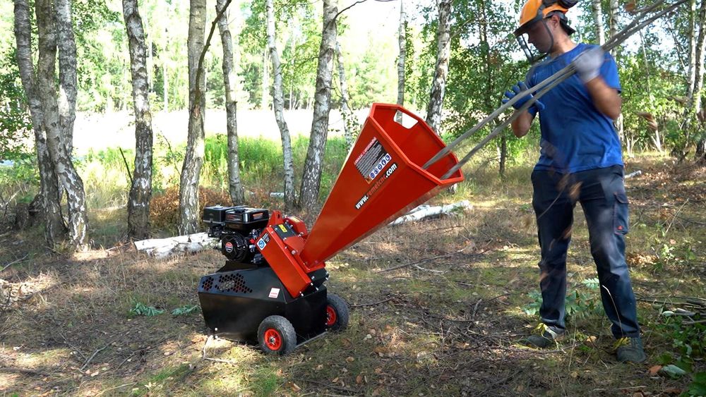 Rozdrabniacz spalinowy 7KM === rębak walcowy === RMEET RS-60