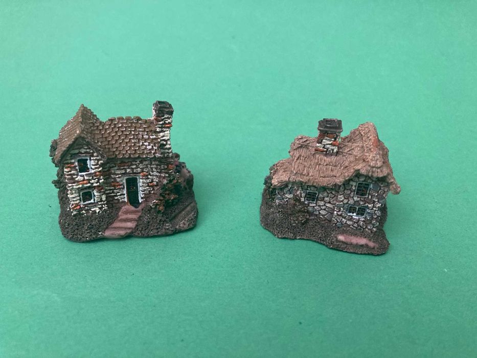 Lote de 8 casinhas de colecção da Leonardo Collection Antigas