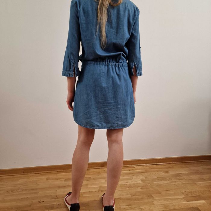 Codzienna sukienka jeansowa