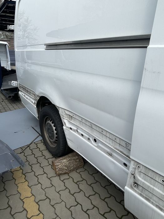 Бочина бік правий Mercedes Sprinter W907 LONG