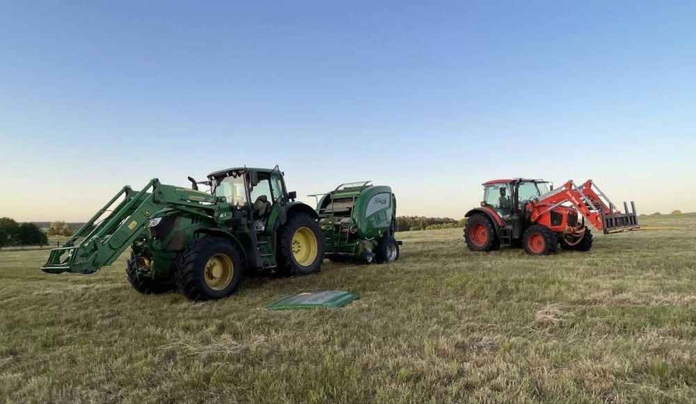 Usługi rolnicze kompleksowo – koszenie, belowanie, orka, siew, transport | Piotr