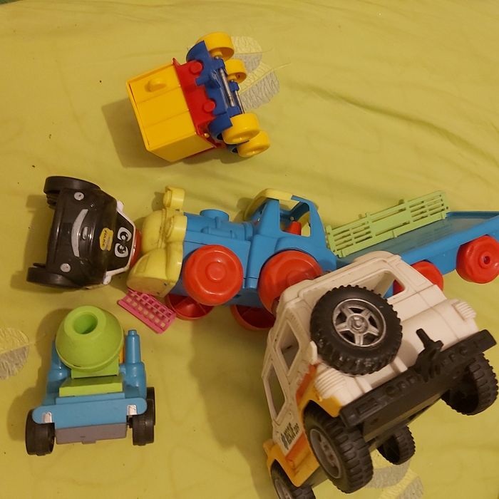 Машинки в ассортименте