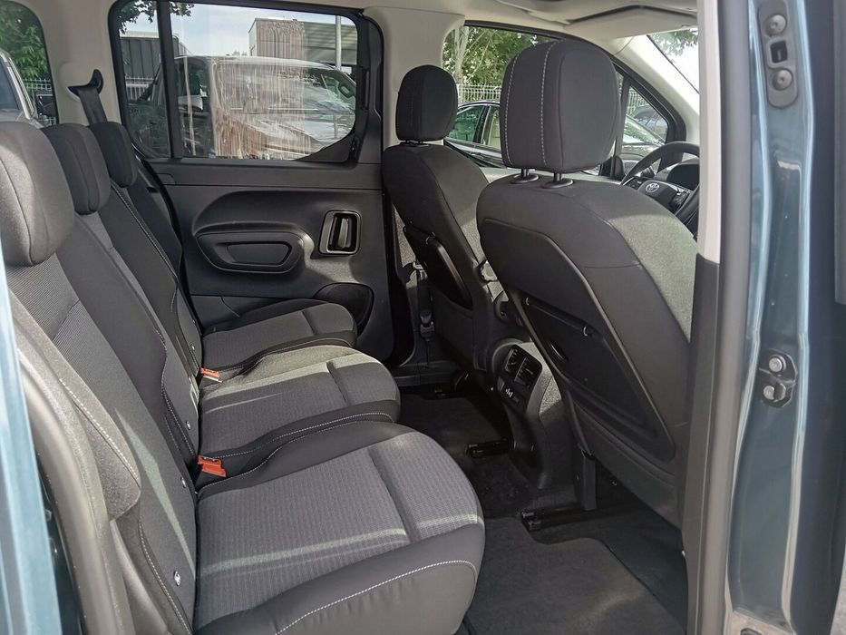 Toyota Proace City Verso 1.5 D-4D Family 130KM automat