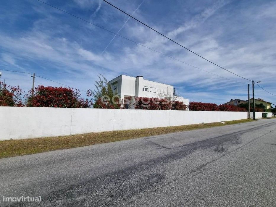 Moradia Isolada T4 em de Travanca de Lagos, Oliveira do Hospital