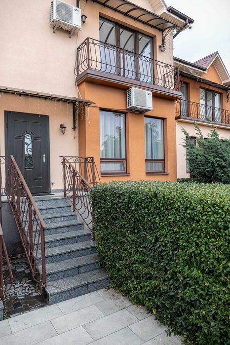 Продам Таунхаус с ремонтом Обуховка