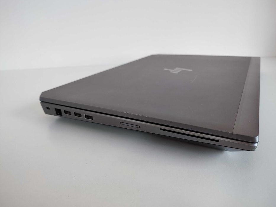 HP Zbook 17 G6 i7-9850H Win11 Enterprise ram32GB dysk 500SSD