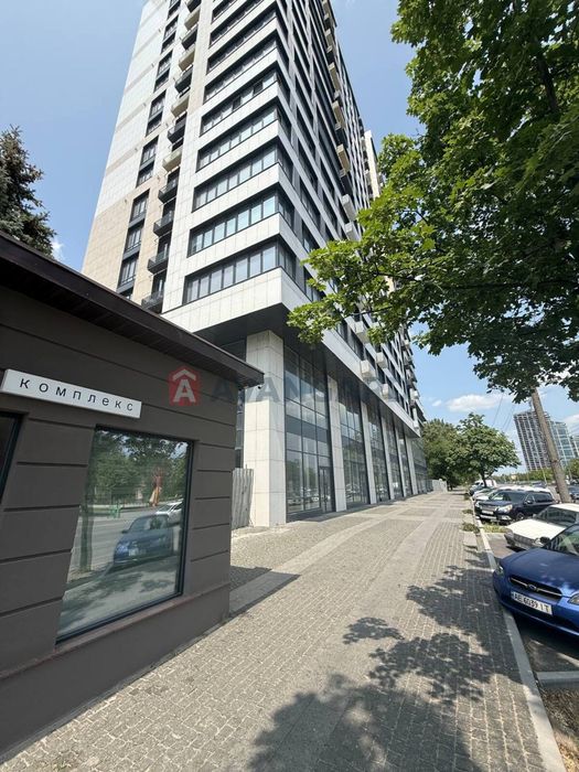 Сдам помещение красная линия Ривер Парк/ Favorit/ Набережный квартал