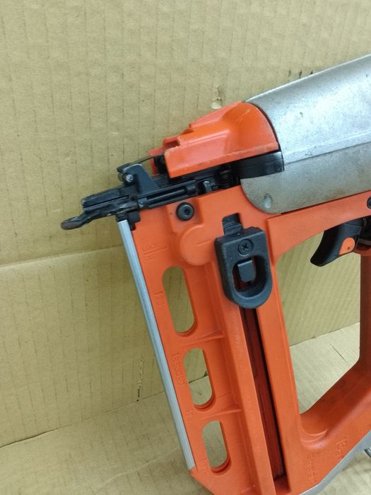 Paslode FN1665.1 Sztyfciarka Pneumatyczna Gwoździarka 19-63mm