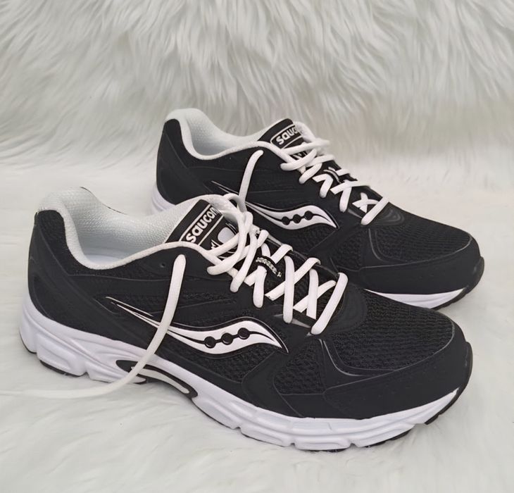 Saucony buty do biegania 43  nowe