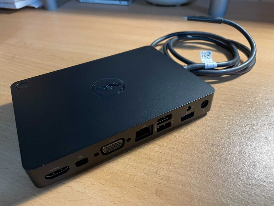 Stacja dokująca USB-C DELL WD15 / K17A z zasilaczem 130W - org pudełko