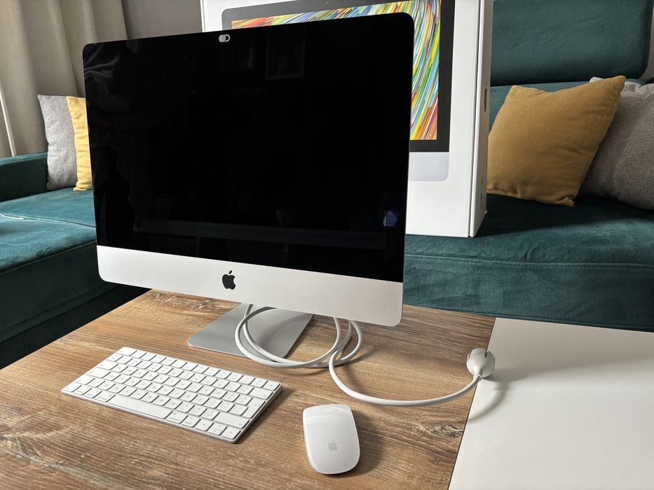 Apple iMac 2017 21,5 cala komplet stan idealny