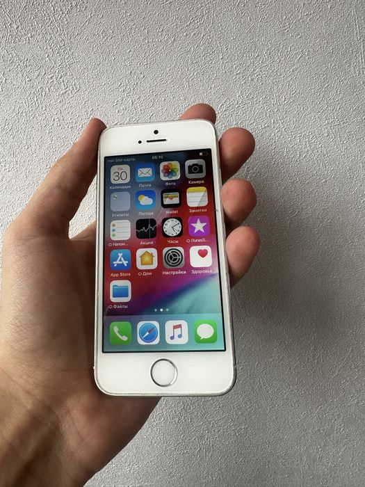 Apple iphone 5s телефон