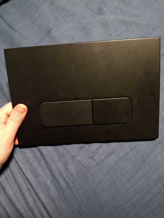 Przycisk do spłuczki czarny mat