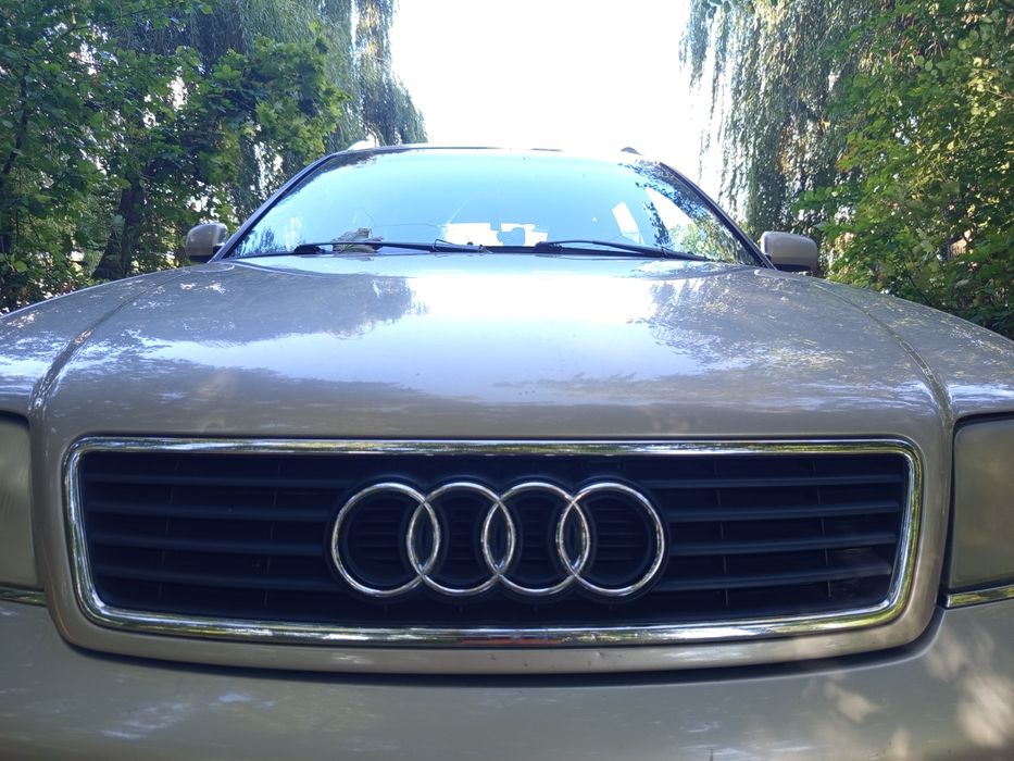 Ауди А6 С5 2.5 tdi на повному ходу без вкладень